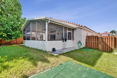 7572 Parkside Lane, Margate, FL 33063 - Photo 48