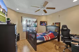 7572 Parkside Ln, Margate, FL 33063 - Photo 32
