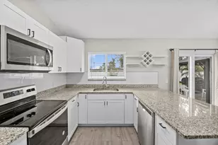 265 SW Dalton Cir, Port Saint Lucie, FL 34953 - Photo 4