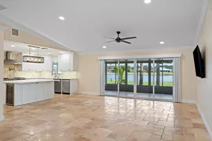 4303 Gator Trace Dr, Fort Pierce, FL 34982 - Photo 8
