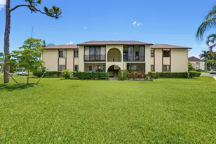 331 Knotty Pine Cir, Greenacres, FL 33463 - Photo 1