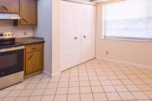 24 Abbey Ln, Delray Beach, FL 33446 - Photo 6