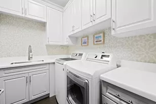 2319 NE 28th St, Lighthouse Point, FL 33064 - Photo 54