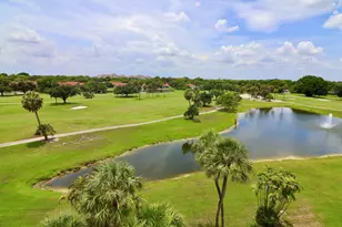 3980 Oaks Clubhouse Dr, Pompano Beach, FL 33069 - Photo 16