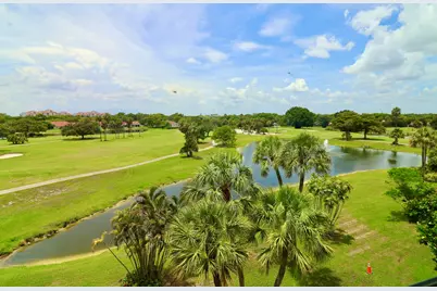 3980 Oaks Clubhouse Drive #511, Pompano Beach, FL 33069 - Photo 18