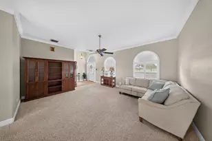 3601 Cottonwood Dr, Fort Pierce, FL 34981 - Photo 8