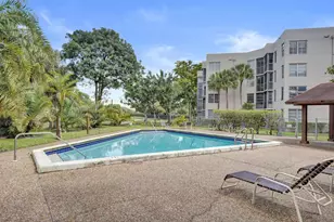 1811 Sabal Palm Dr, Davie, FL 33324 - Photo 48