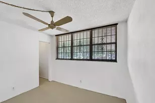 1811 Sabal Palm Dr, Davie, FL 33324 - Photo 36