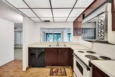 1811 Sabal Palm Drive #203, Davie, FL 33324 - Photo 10