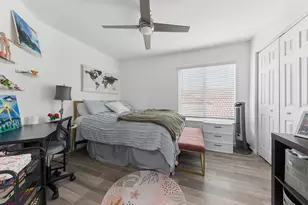 4176 Torres Cir, West Palm Beach, FL 33409 - Photo 14