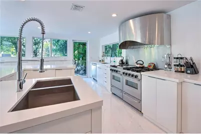 28 Pelican Drive, Fort Lauderdale, FL 33301 - Photo 16