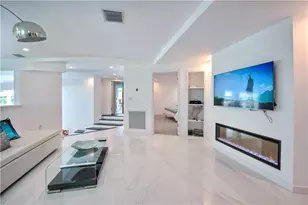 28 Pelican Dr, Fort Lauderdale, FL 33301 - Photo 20