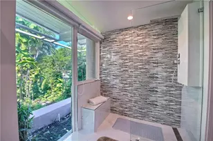 28 Pelican Dr, Fort Lauderdale, FL 33301 - Photo 22