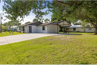 2714 Rhode Island Avenue, Fort Pierce, FL 34947 - Photo 14