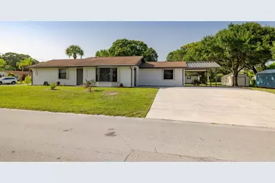 2714 Rhode Island Avenue, Fort Pierce, FL 34947 - Photo 4