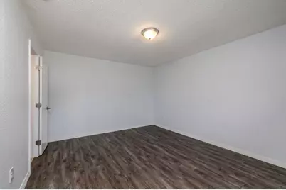 2714 Rhode Island Avenue, Fort Pierce, FL 34947 - Photo 30