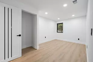 360 Saturn Ave, Tequesta, FL 33469 - Photo 22