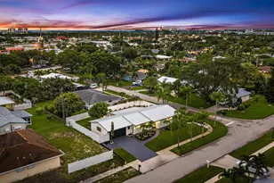 360 Saturn Ave, Tequesta, FL 33469 - Photo 44
