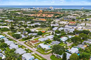 360 Saturn Ave, Tequesta, FL 33469 - Photo 38