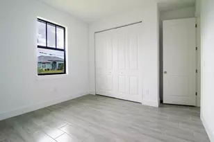 15633 Lakeland Cir, Port Charlotte, FL 33981 - Photo 12