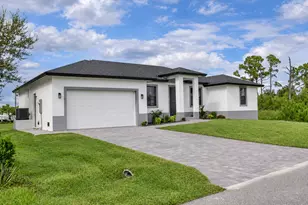 15633 Lakeland Cir, Port Charlotte, FL 33981 - Photo 1