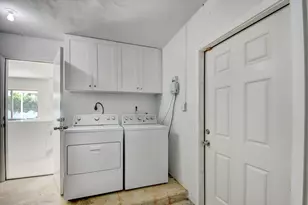 1171 Bimini Ln, Singer Island, FL 33404 - Photo 38