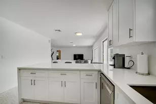 1171 Bimini Ln, Singer Island, FL 33404 - Photo 10