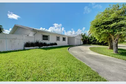1171 Bimini Lane, Singer Island, FL 33404 - Photo 32