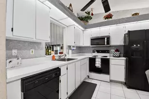 8179 Whispering Palm Dr, Boca Raton, FL 33496 - Photo 4