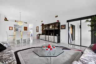 8179 Whispering Palm Dr, Boca Raton, FL 33496 - Photo 12