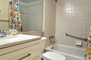 1004 Green Pine Blvd, West Palm Beach, FL 33409 - Photo 16