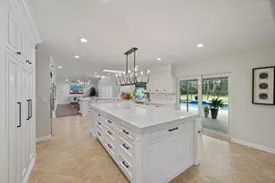 13343 Doubletree Cir, Wellington, FL 33414 - Photo 16
