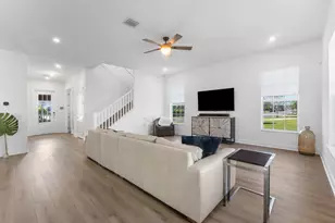 800 SW Pr Ave, Palm City, FL 34990 - Photo 10