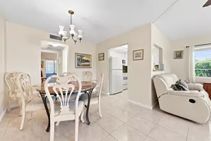 489 Tilford W, Deerfield Beach, FL 33442 - Photo 12