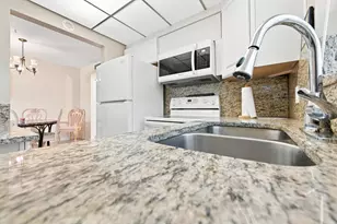 489 Tilford W, Deerfield Beach, FL 33442 - Photo 18
