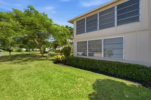 489 Tilford W, Deerfield Beach, FL 33442 - Photo 34