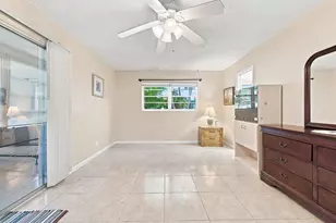 489 Tilford W, Deerfield Beach, FL 33442 - Photo 28