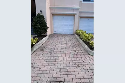 2808 Amalei Drive, Palm Beach Gardens, FL 33410 - Photo 2