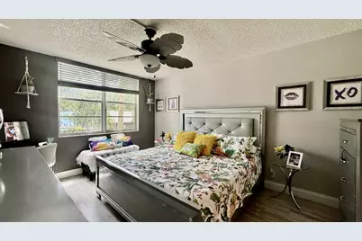 9480 Poinciana Place #201, Davie, FL 33324 - Photo 14