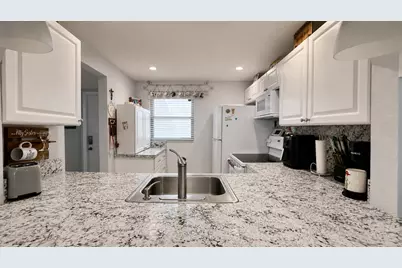 9480 Poinciana Place #201, Davie, FL 33324 - Photo 1