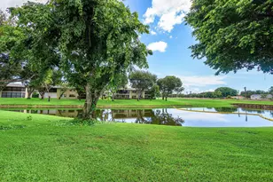 34 Stratford Ln W, Boynton Beach, FL 33436 - Photo 18