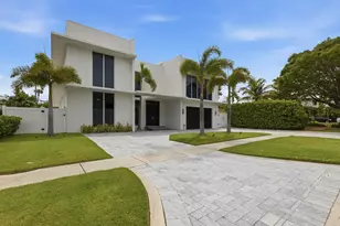 284 NE 7th St, Boca Raton, FL 33432 - Photo 4