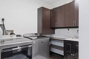 284 NE 7th St, Boca Raton, FL 33432 - Photo 30