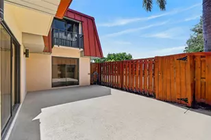 3157 Meridian Way S, Palm Beach Gardens, FL 33410 - Photo 6