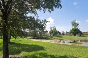 21904 Lake Forest Cir, Boca Raton, FL 33433 - Photo 20