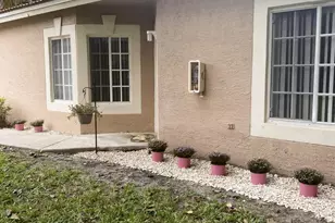 9888 Kamena Cir, Boynton Beach, FL 33436 - Photo 2