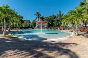 428 Cresta Cir, West Palm Beach, FL 33413 - Photo 52