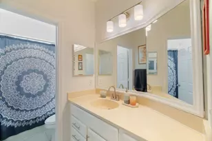 428 Cresta Cir, West Palm Beach, FL 33413 - Photo 28