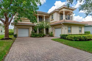 428 Cresta Cir, West Palm Beach, FL 33413 - Photo 1