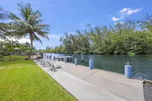 4406 SW 35th Ave, Fort Lauderdale, FL 33312 - Photo 4